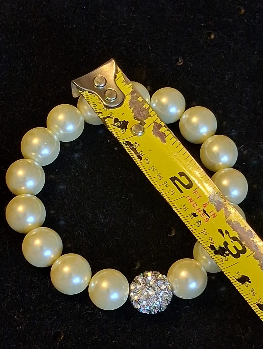 Stella And Dot Elegant Faux Pearl Stretch Bracelet with Rhinestone Bead⅞ Accent